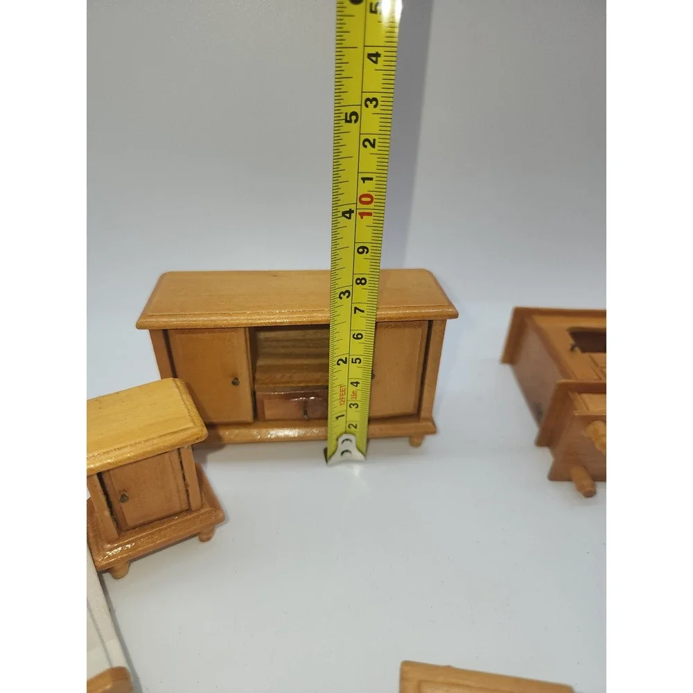 Vintage Miniature Wooden Dollhouse Bedroom Furniture Set 6 1:12 Scale Honey Wood